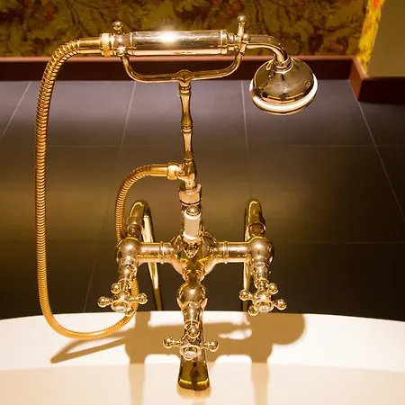 아파트 The Royal - R.q.c. *