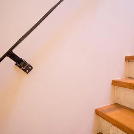 The Royal - R.q.c. *