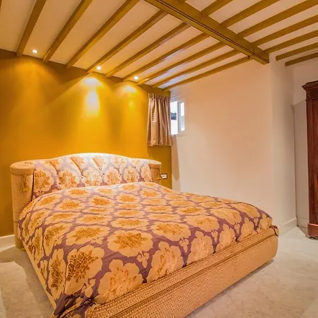 Apartman The Royal - R.q.c.