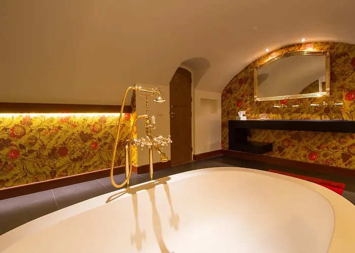 The Royal - R.q.c. La Haye